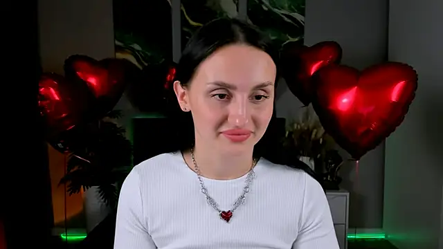 Snapshot of EmiliaBeynard chatting on 02/13/25, 07:31 EmiliaBeynard online show from 02/13/25, 07:31