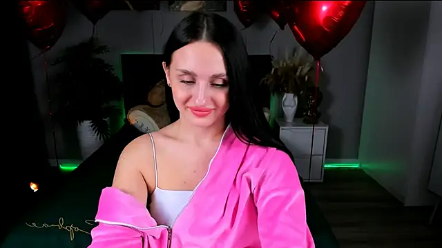 Snapshot of EmiliaBeynard chatting on 02/23/25, 01:32 EmiliaBeynard online show from 02/23/25, 01:32