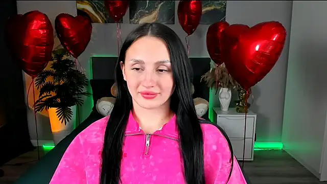 Snapshot of EmiliaBeynard chatting on 03/06/25, 02:08 EmiliaBeynard online show from 03/06/25, 02:08