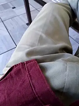 xmanrawan2 online show from 03/02/25, 10:14