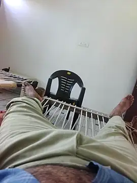 xmanrawan2 online show from 09/12/25, 08:58