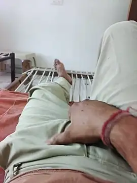 xmanrawan2 online show from 09/16/25, 09:21