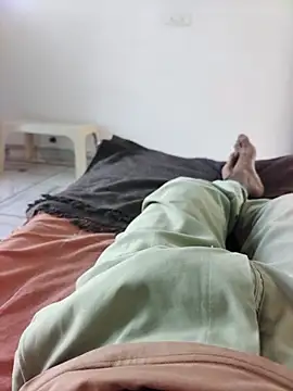 xmanrawan2 online show from 10/12/25, 04:44