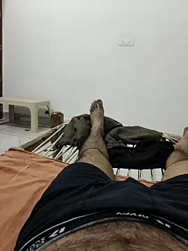 xmanrawan2 online show from 10/19/25, 05:13