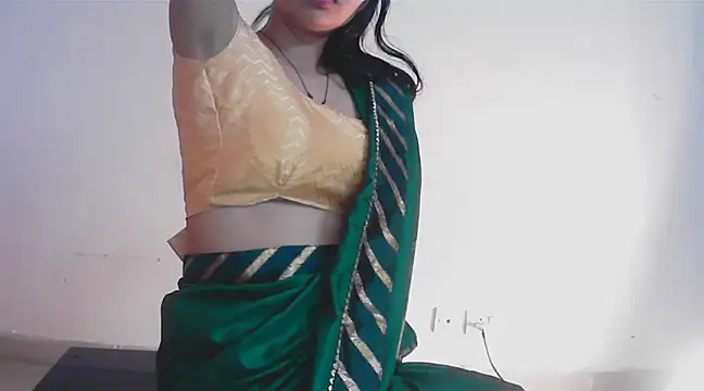 Snapshot of kajal__bhabhi_ chatting on 02/08/25, 03:31 kajal bhabhi online show from 02/08/25, 03:31