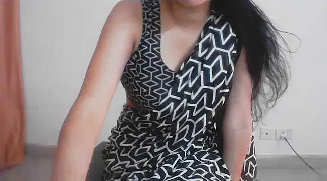 Snapshot of kajal__bhabhi_ chatting on 02/13/25, 08:34 kajal bhabhi online show from 02/13/25, 08:34