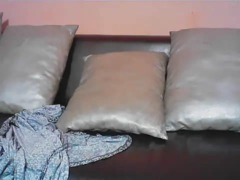 Snapshot of kajal__bhabhi_ chatting on 02/28/25, 09:55 kajal bhabhi online show from 02/28/25, 09:55