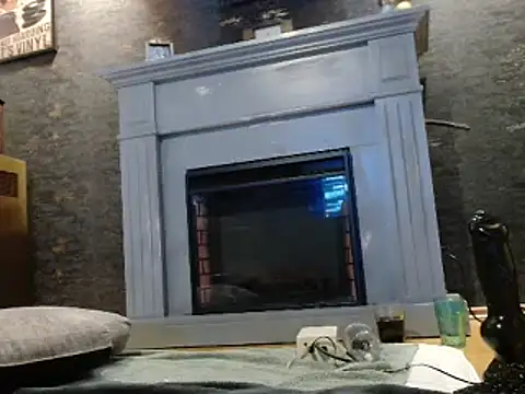 Astrid-Gilbert online show from 02/23/25, 07:00