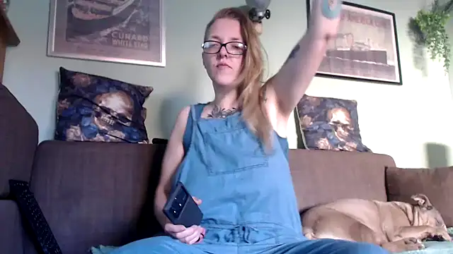 Astrid-Gilbert online show from 03/18/25, 08:36