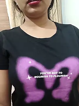 Snapshot of mahi69a chatting on 10/27/25, 07:40 mahi69a online show from 10/27/25, 07:40