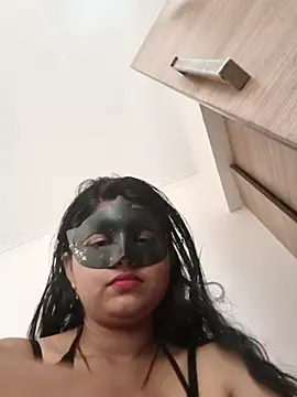 Snapshot of mahi69a chatting on 03/16/26, 05:44 mahi69a online show from 03/16/26, 05:44