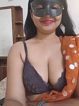 Snapshot of mahi69a chatting on 05/19/26, 05:25 mahi69a online show from 05/19/26, 05:25