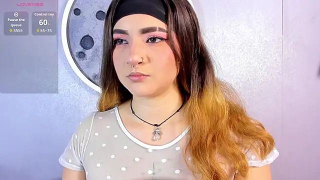 Shanntal  online show from 12/02/25, 07:53