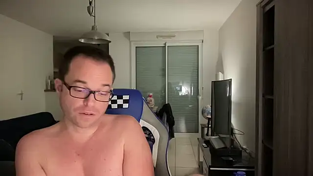 Funnyjul31 online show from 02/02/25, 09:34