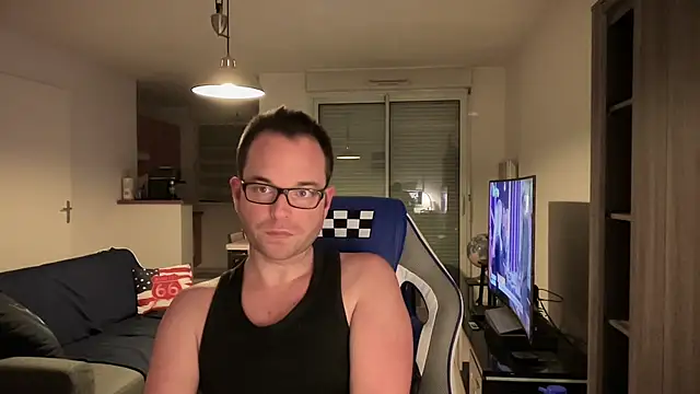 Funnyjul31 online show from 02/03/25, 05:56