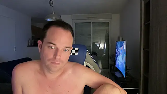 Funnyjul31 online show from 02/07/25, 08:31