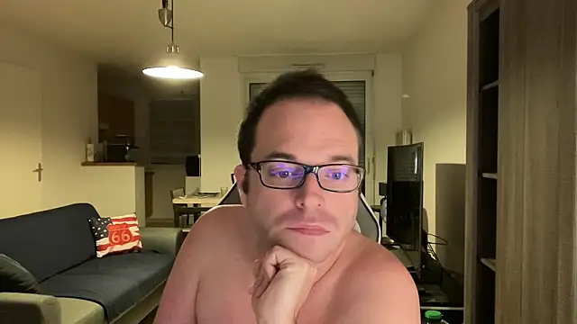 Funnyjul31 online show from 02/22/25, 09:15