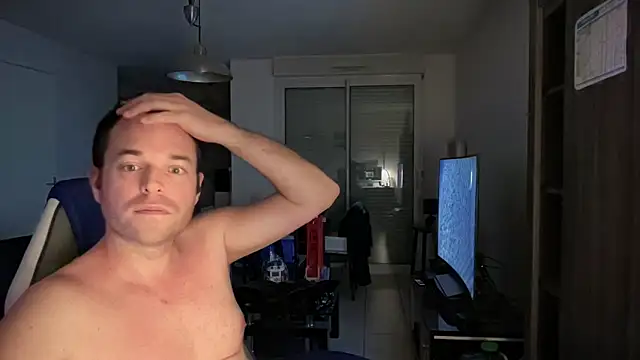 Funnyjul31 online show from 02/28/25, 08:39