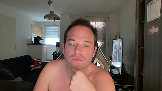 Funnyjul31 online show from 03/07/25, 05:28