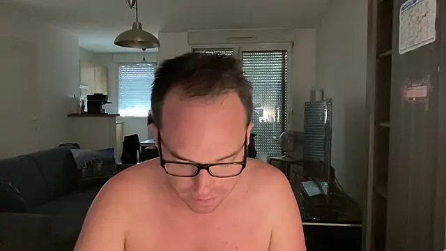 Funnyjul31 online show from 09/14/25, 01:43