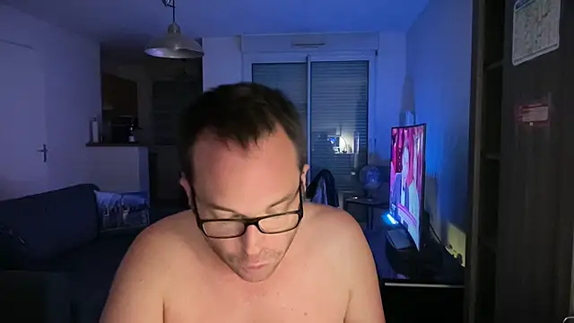 Funnyjul31 online show from 09/24/25, 06:22