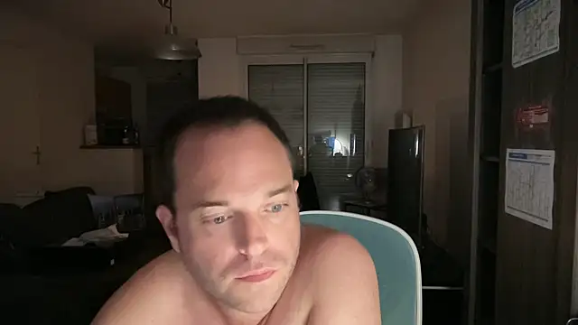 Funnyjul31 online show from 10/31/25, 08:43