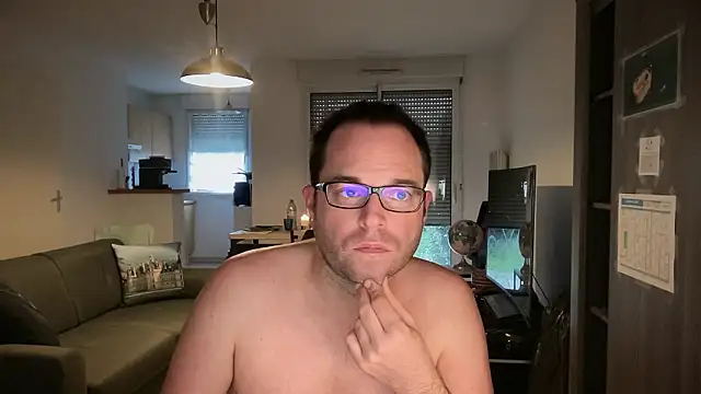 Funnyjul31 online show from 02/02/26, 04:27