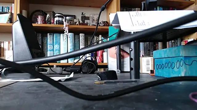 bigears online show from 04/20/26, 01:58