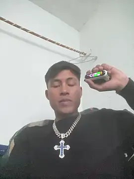 EduardoEspinoza12 online show from 02/01/25, 10:23