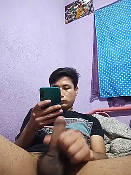 EduardoEspinoza12 online show from 10/15/25, 08:31