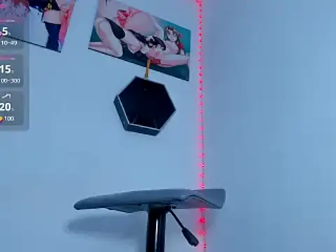 Snapshot of Cherry_splash chatting on 02/08/25, 11:55 Cherry splash online show from 02/08/25, 11:55