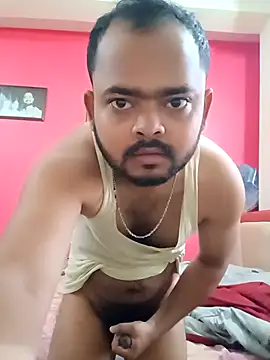 guavam65 online show from 04/23/26, 02:24