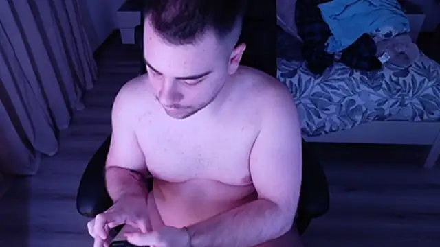 alexx0904 online show from 02/03/26, 06:02