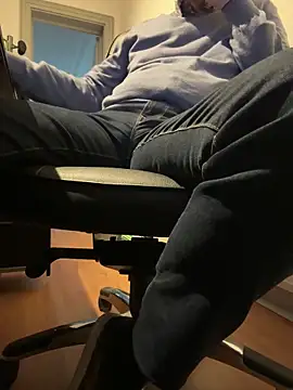 vincent1522 online show from 01/26/25, 02:41