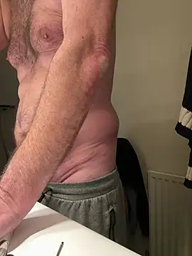 vincent1522 online show from 02/21/25, 07:23