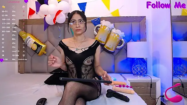 Snapshot of PamelaaPonce chatting on 09/29/25, 06:57 PamelaaPonce online show from 09/29/25, 06:57