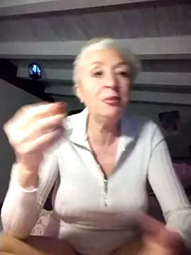 divinaerotica online show from 04/03/26, 06:28