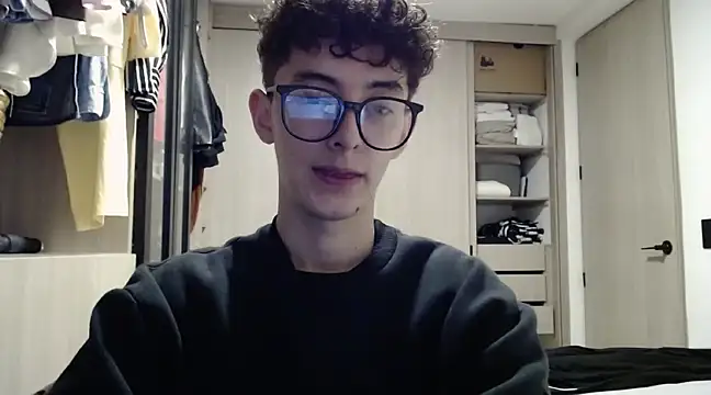 miketwink online show from 03/19/25, 12:15