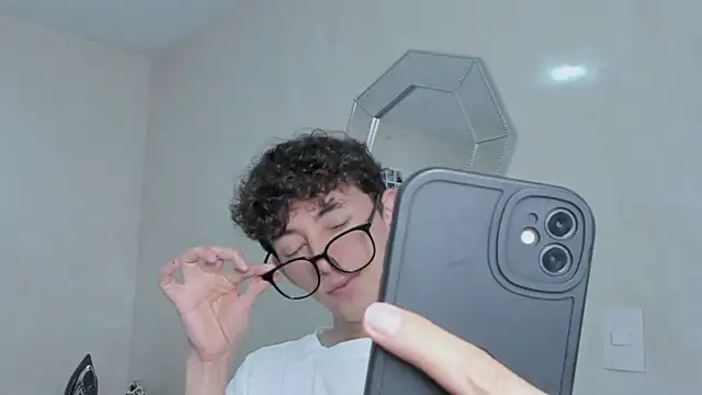 miketwink online show from 12/13/25, 08:25