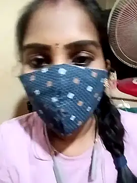 Snapshot of Tamil_roja17 chatting on 03/16/25, 05:39 Tamil roja17 online show from 03/16/25, 05:39