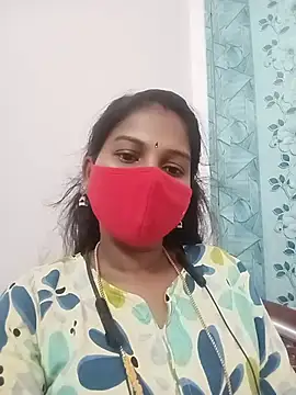 Snapshot of Tamil_roja17 chatting on 06/25/26, 01:05 Tamil roja17 online show from 06/25/26, 01:05