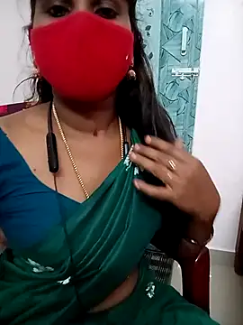 Snapshot of Tamil_roja17 chatting on 08/02/26, 10:14 Tamil roja17 online show from 08/02/26, 10:14