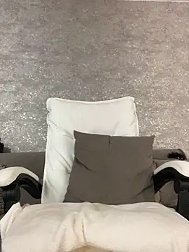 LillySquirtShot online show from 04/19/26, 11:18