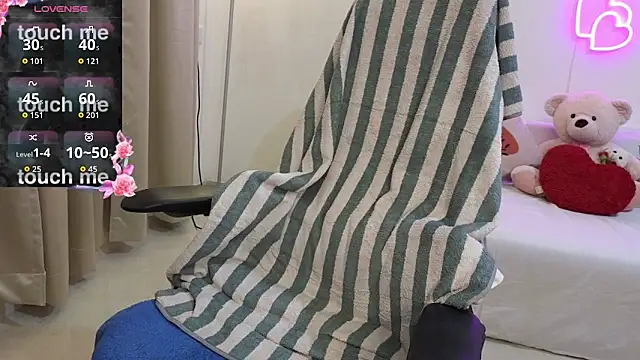 MISS MYRA online show from 03/07/26, 06:49