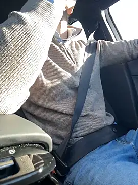 Snapshot of bullyboyy chatting on 03/18/25, 09:09 bullyboyy online show from 03/18/25, 09:09