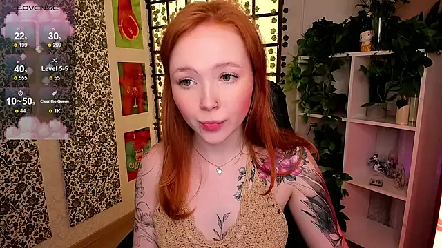 Maya Light online show from 03/19/25, 01:43