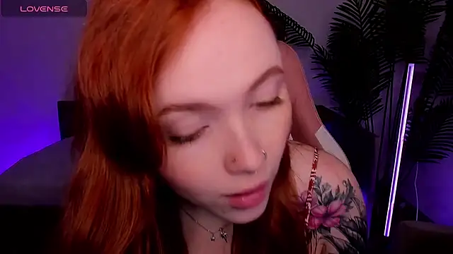 Maya Light online show from 09/13/25, 08:36