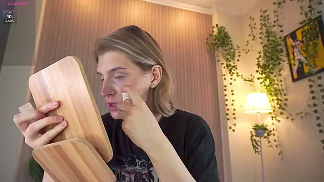 Snapshot of heartseduction chatting on 02/27/26, 07:30 heartseduction online show from 02/27/26, 07:30