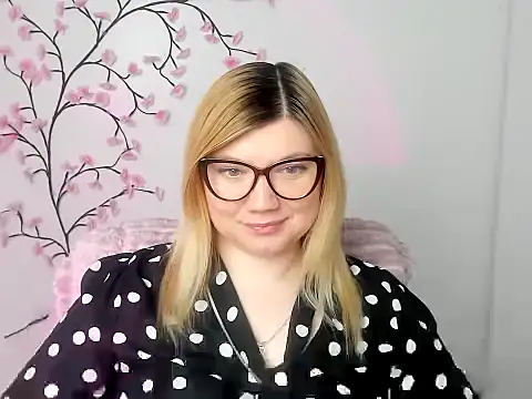 Lola moree online show from 03/18/26, 12:41