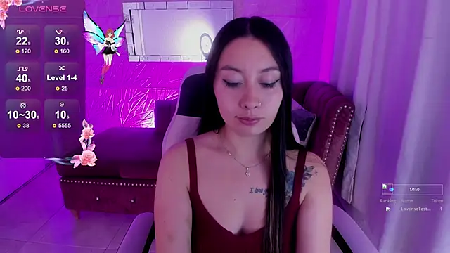 Snapshot of miss_isabella_m chatting on 10/14/25, 01:23 miss isabella m online show from 10/14/25, 01:23